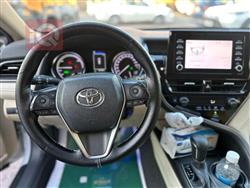 تۆیۆتا کامری